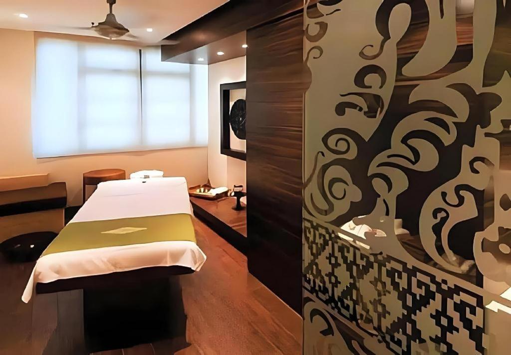 The Heritage Sathorn Suite Hotel Bangkok Eksteriør bilde